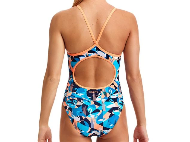 Funkita Eco Swan Song Girls Badeanzug Diamond Back - 164 (12) 4 Funkita Eco Swan Song Girls Badeanzug Diamond Back - 164 (12) – Bild 2