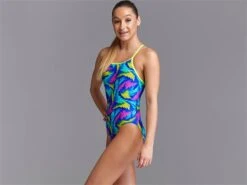 Funkita Air Lift Girls Badeanzug Diamond Back - 176 (14) 9 Funkita Air Lift Girls Badeanzug Diamond Back - 176 (14) -Schwimmausrüstung Geschäft FS11G AIR LIFT 04