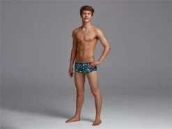 Funky Trunks Chilli Boss Boys Badehose Eco Classic Trunks - 152 (10) 9 Funky Trunks Chilli Boss Boys Badehose Eco Classic Trunks - 152 (10) -Schwimmausrüstung Geschäft FTS001B70927 4