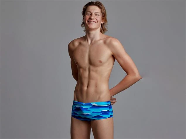 Funky Trunks Eco Storm Buoy Boys Badehose Classic Trunks - 140 (8) 5 Funky Trunks Eco Storm Buoy Boys Badehose Classic Trunks - 140 (8) – Bild 3