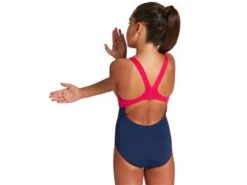 Arena Rainbow Colors Mädchen Badeanzug Swim Pro Back - 128 Navy/freak Rose -Schwimmausrüstung Geschäft Rainbow20Colors20Mdchen20Badeanzug navyfreakiros 4